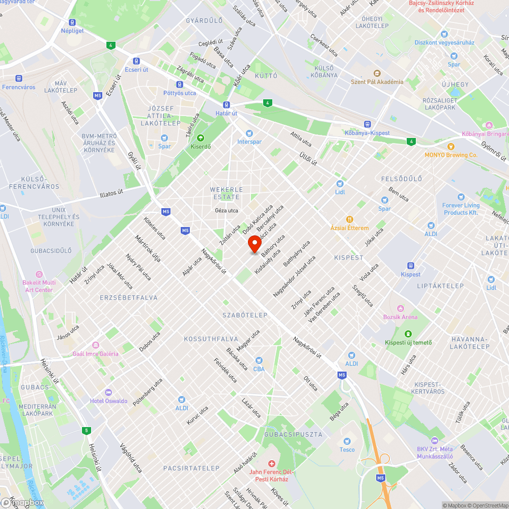 Hunyadi tér - Buszmegálló bejelentés helye