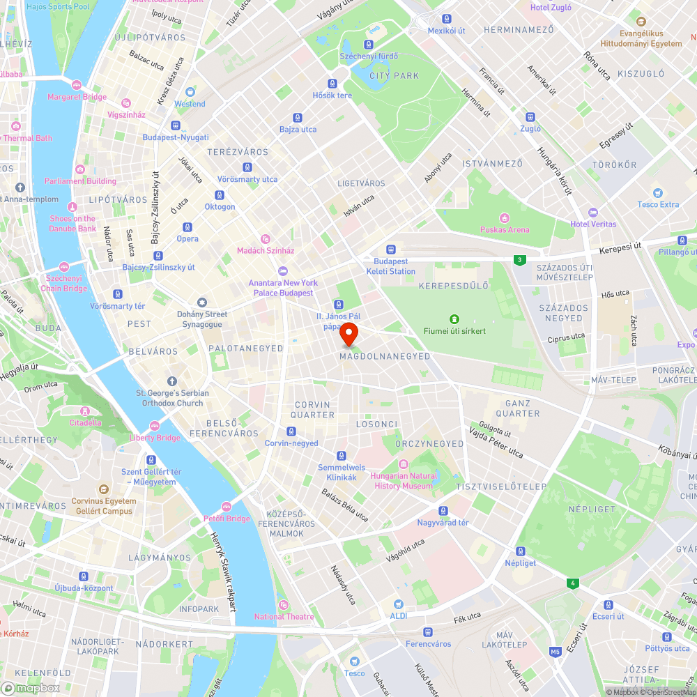 Leszakadt kukák a Mátyás téren bejelentés helye