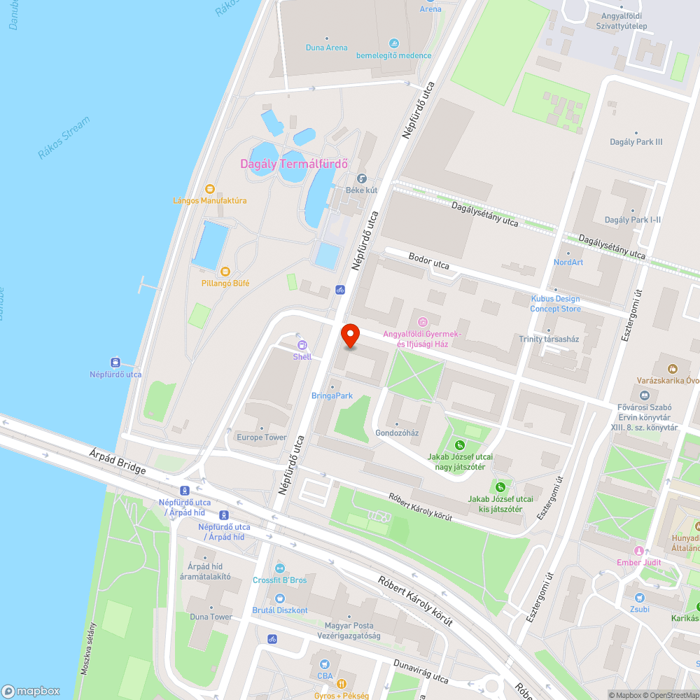 Kiemelkedő szegély az átvezetésben bejelentés helye