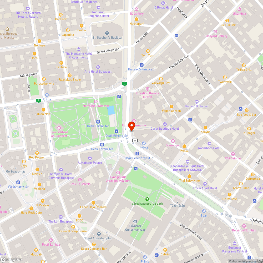 Hiányos járdaszegély és szegélyköve a közeli virágágyásban az Erzsébet térnél. bejelentés helye