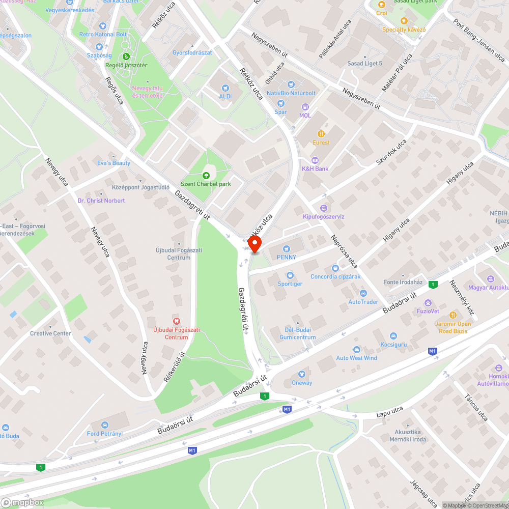 Utcajelző tábla félig "leszakadva bejelentés helye