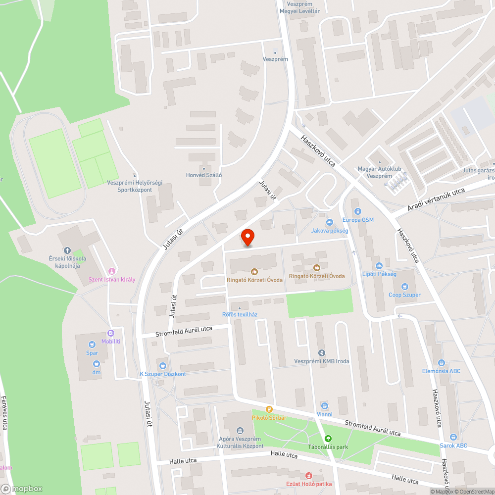 Megsüllyedt aszfaltburkolat a Ringató Körzeti Óvoda előtt bejelentés helye