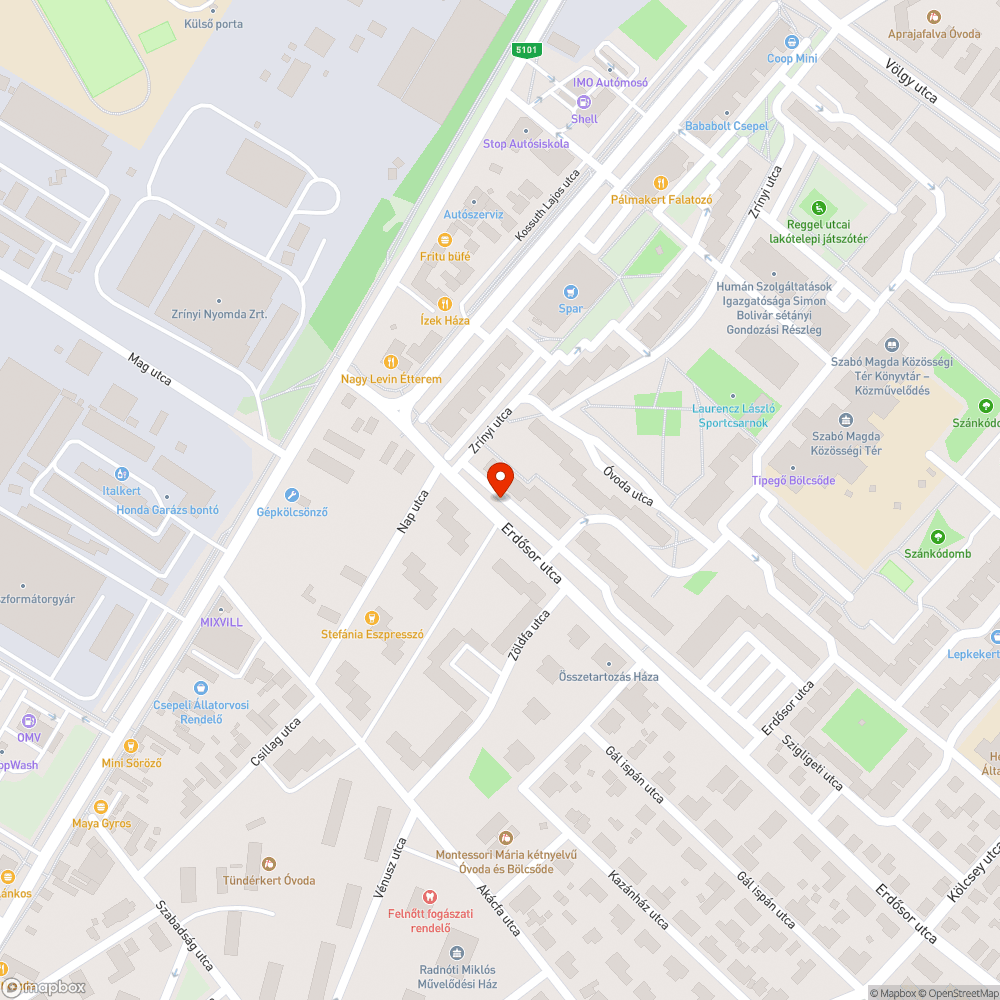 Földből kiálló vasdarabok a parkolóban bejelentés helye