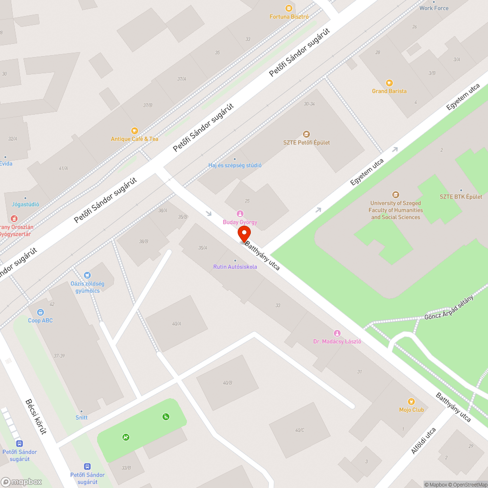Hinyzó "kivéve kerékpárral" tábla bejelentés helye