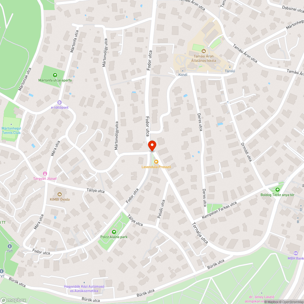 Elsőbbség adás tábla nem látszik a sövénytől bejelentés helye