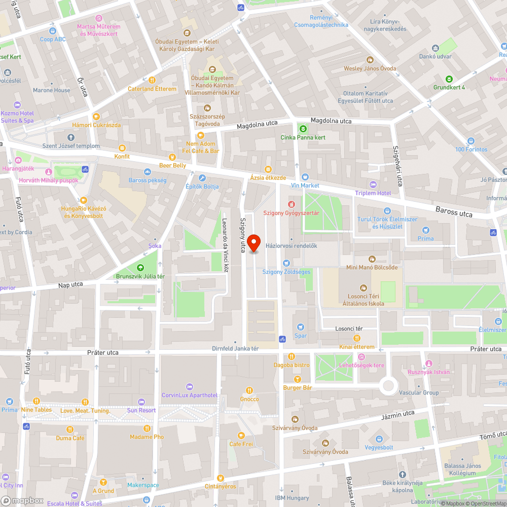 Zebrán parkoló rendszám nélküli autó bejelentés helye