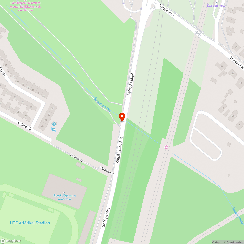 Szétmállott burkolat, kátyúk bejelentés helye