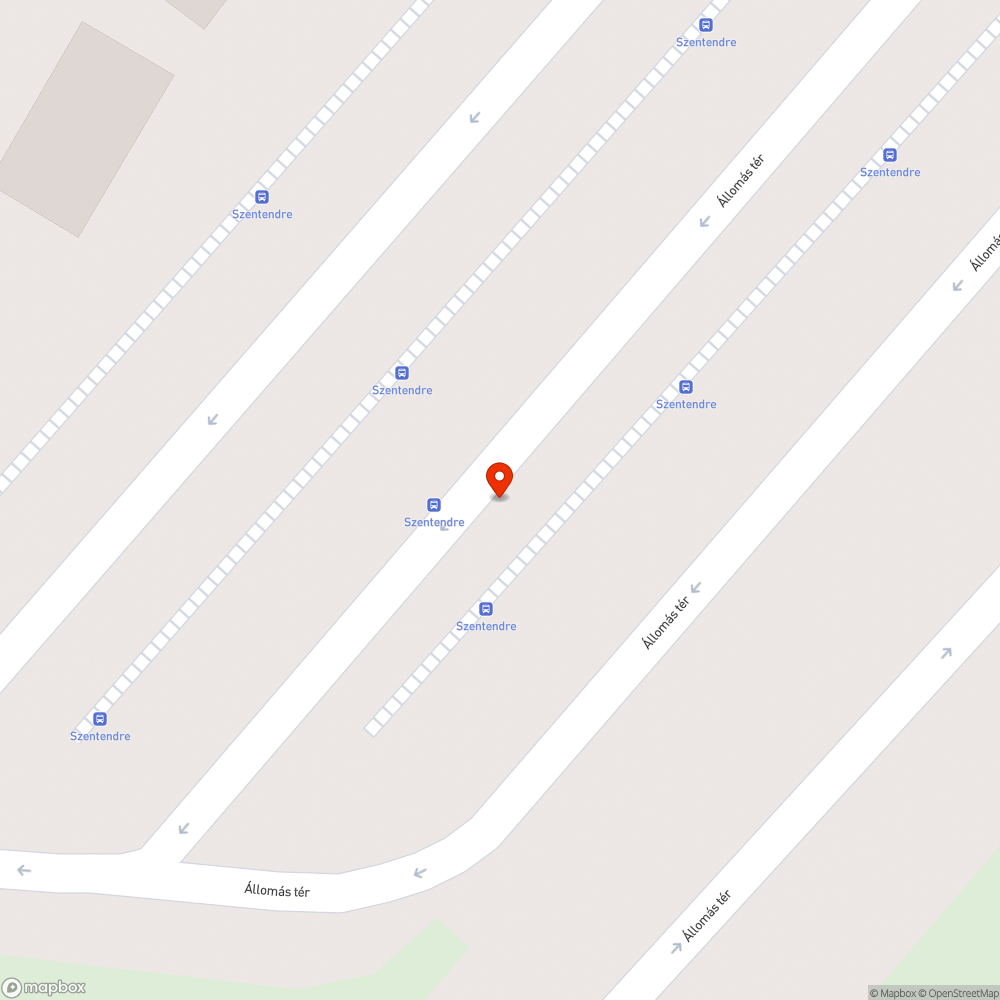 Széttört pad a szentendrei végállomáson bejelentés helye