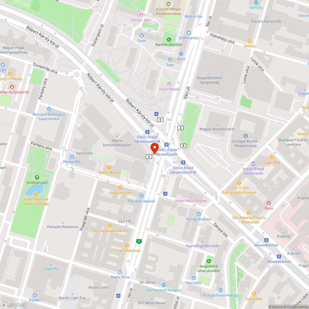 Árpád híd pesti hídfő akadálymentes rámpa közepén villanyoszlop bejelentés helye