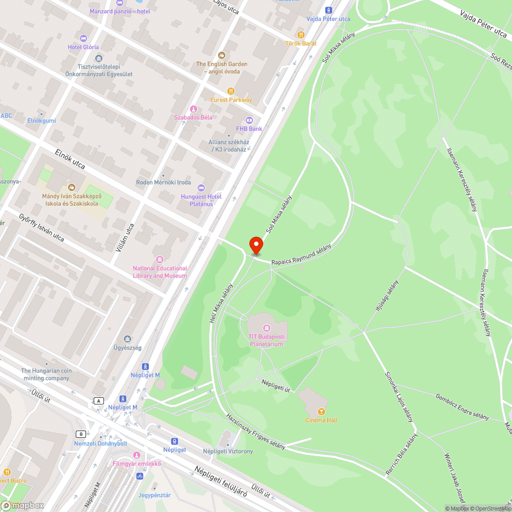 Kerékpárútra fordított betonelem - Népliget bejelentés helye