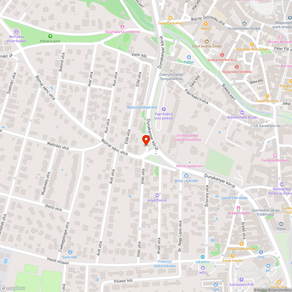 A növényzet belőg a járdára bejelentés helye