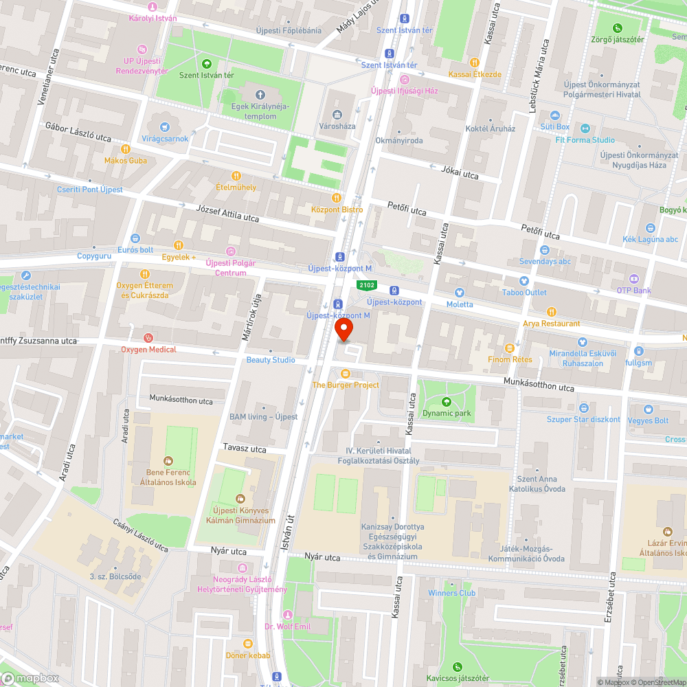 Újpest kp. Prima bolt parkolóban fedél nincs a helyén. bejelentés helye