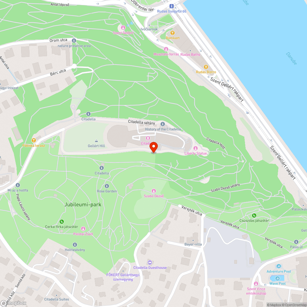 Használhatatlan aszfaltút a Citadella körül bejelentés helye