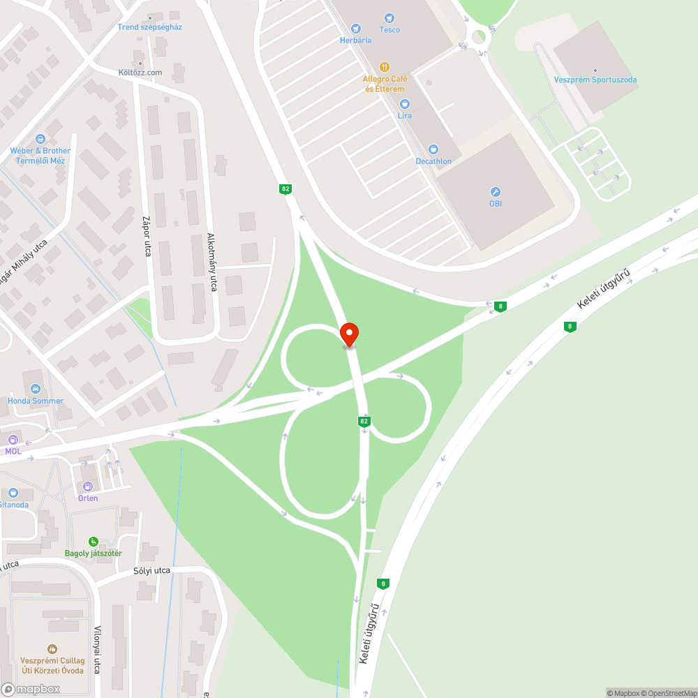 Kátyúk a veszprémi felüljárón bejelentés helye