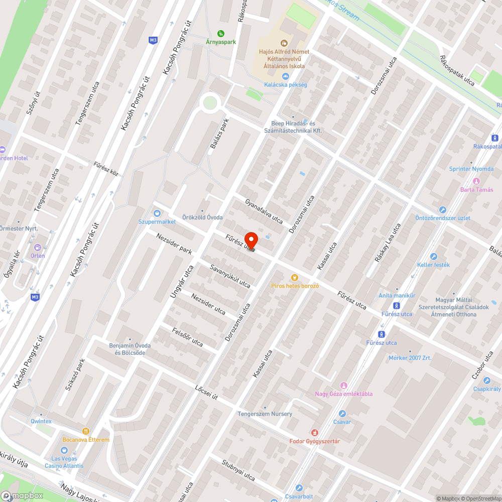 Üzemképtelen fehér Skoda bejelentés helye