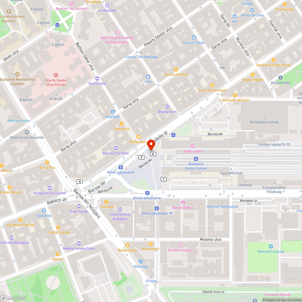 hiányos információ a nem működő liftnél bejelentés helye