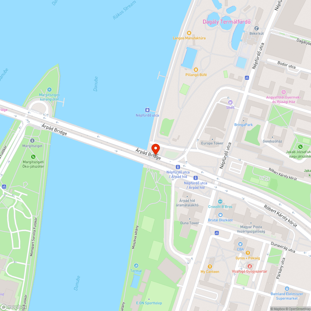 Megdőlt korlát az Árpád híd pesti felhajtójánál bejelentés helye