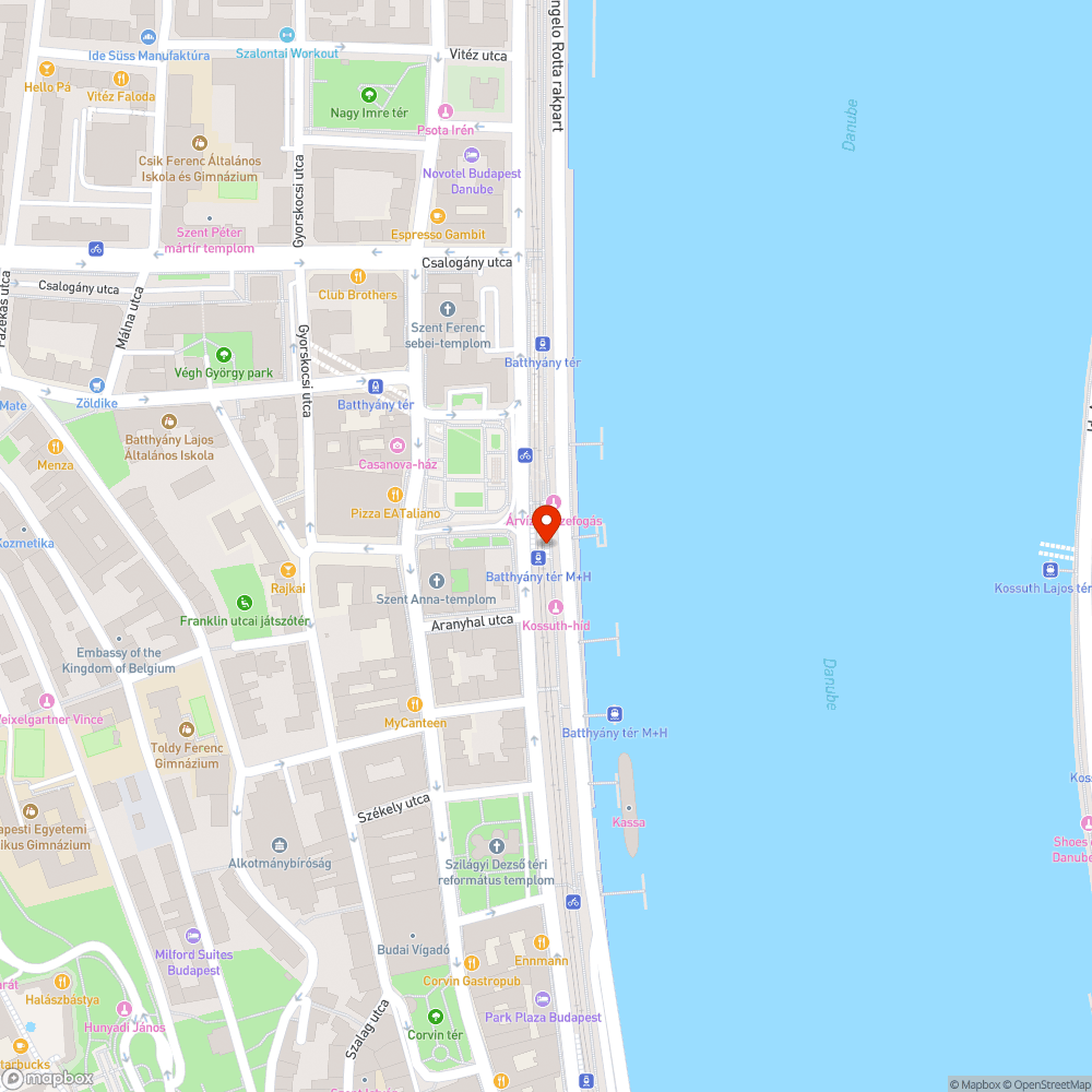 Kidőlt poller a Batthyány téren bejelentés helye