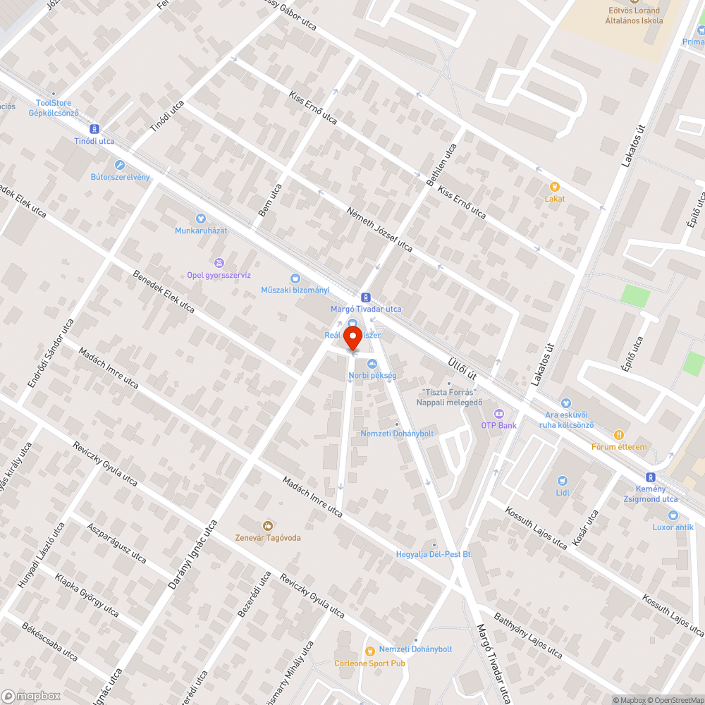 Szűk átjáró és a parkolás bejelentés helye