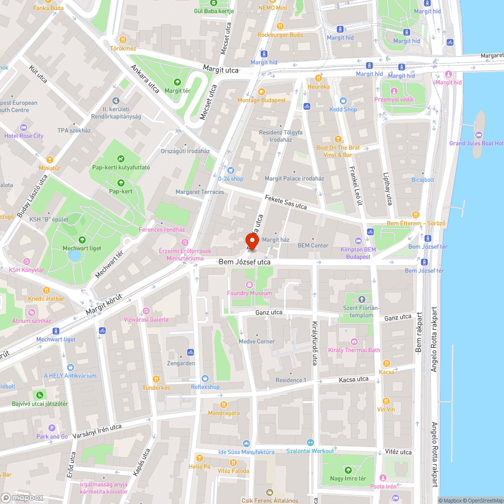 Tölgyfa utca kidöntött korlátok bejelentés helye