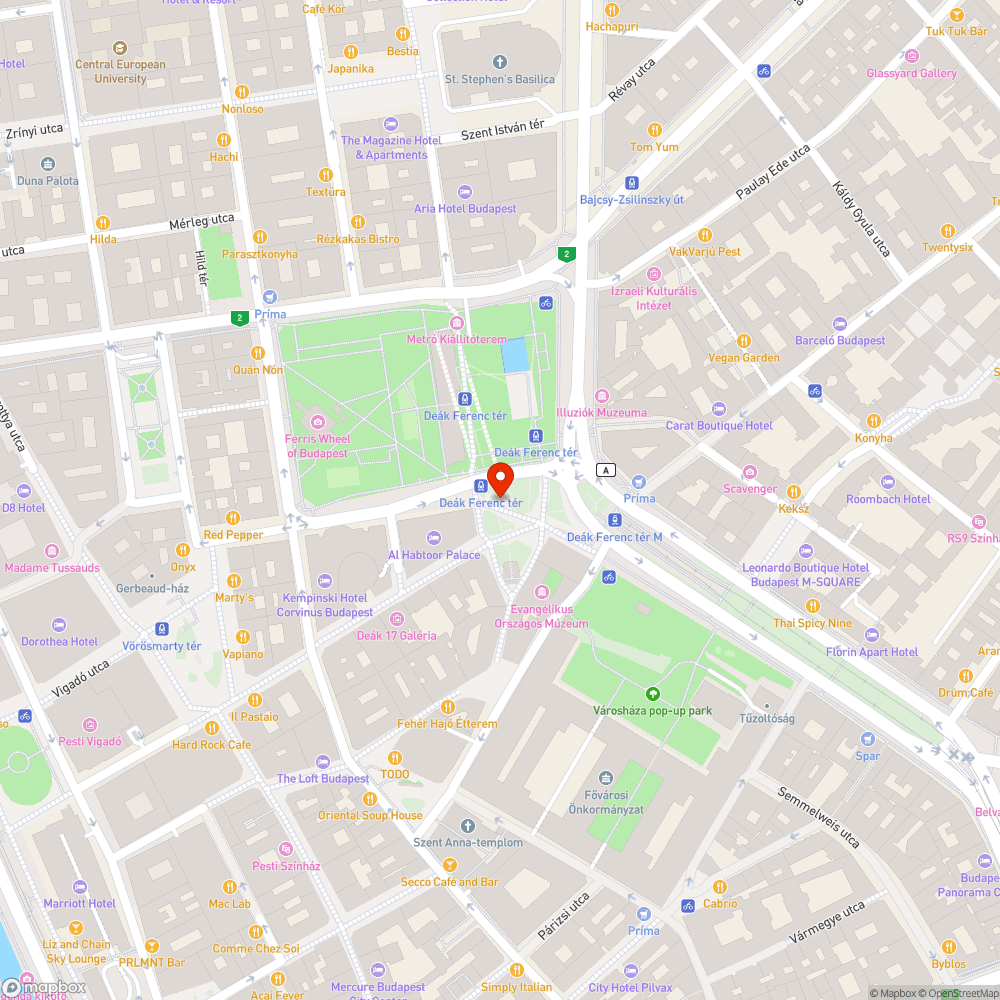 Felújított metró lengőkapaszkodói bejelentés helye