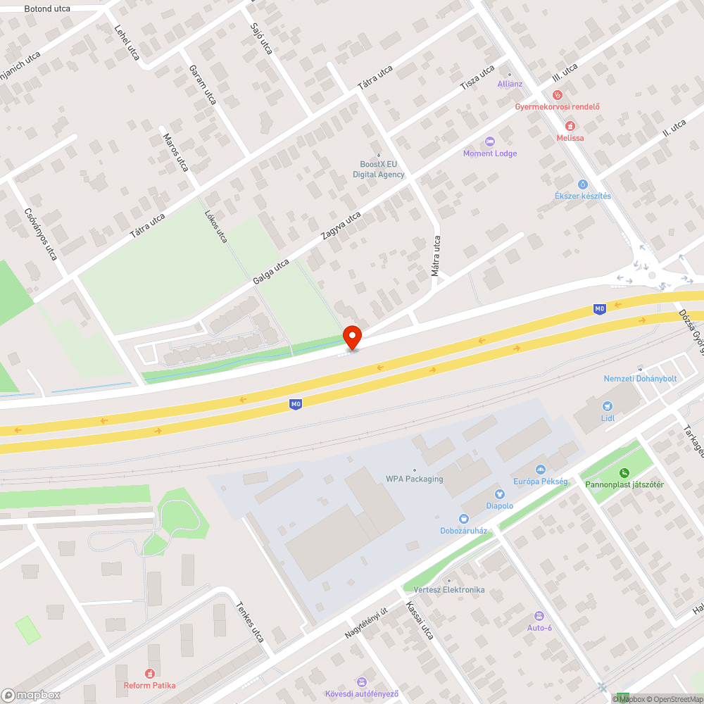 Buszmegállóban hagyott szemét bejelentés helye