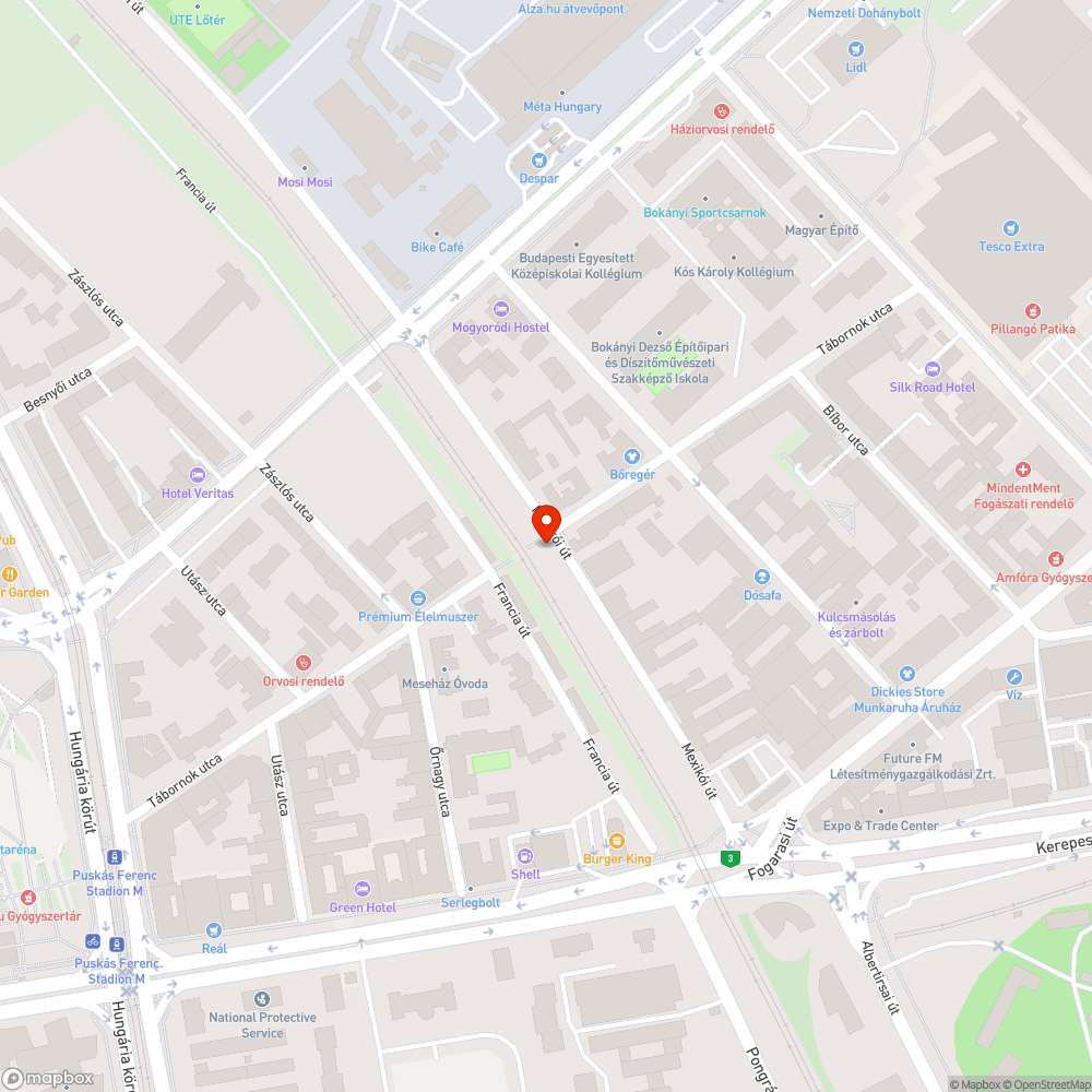 Építési törmelék, lom a Mexikói út-Tábornok utca sarkán az átjárónál bejelentés helye