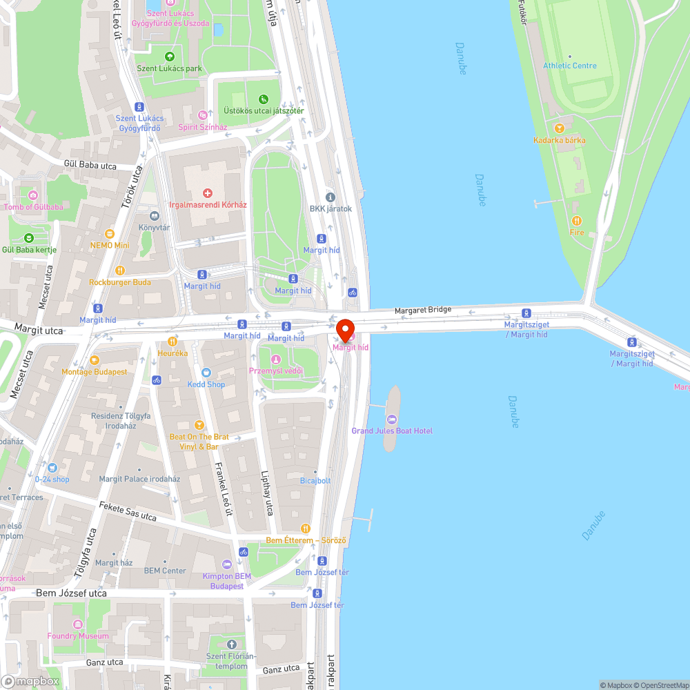 Kidöntött KRESZ tábla a Margit hídnál bejelentés helye