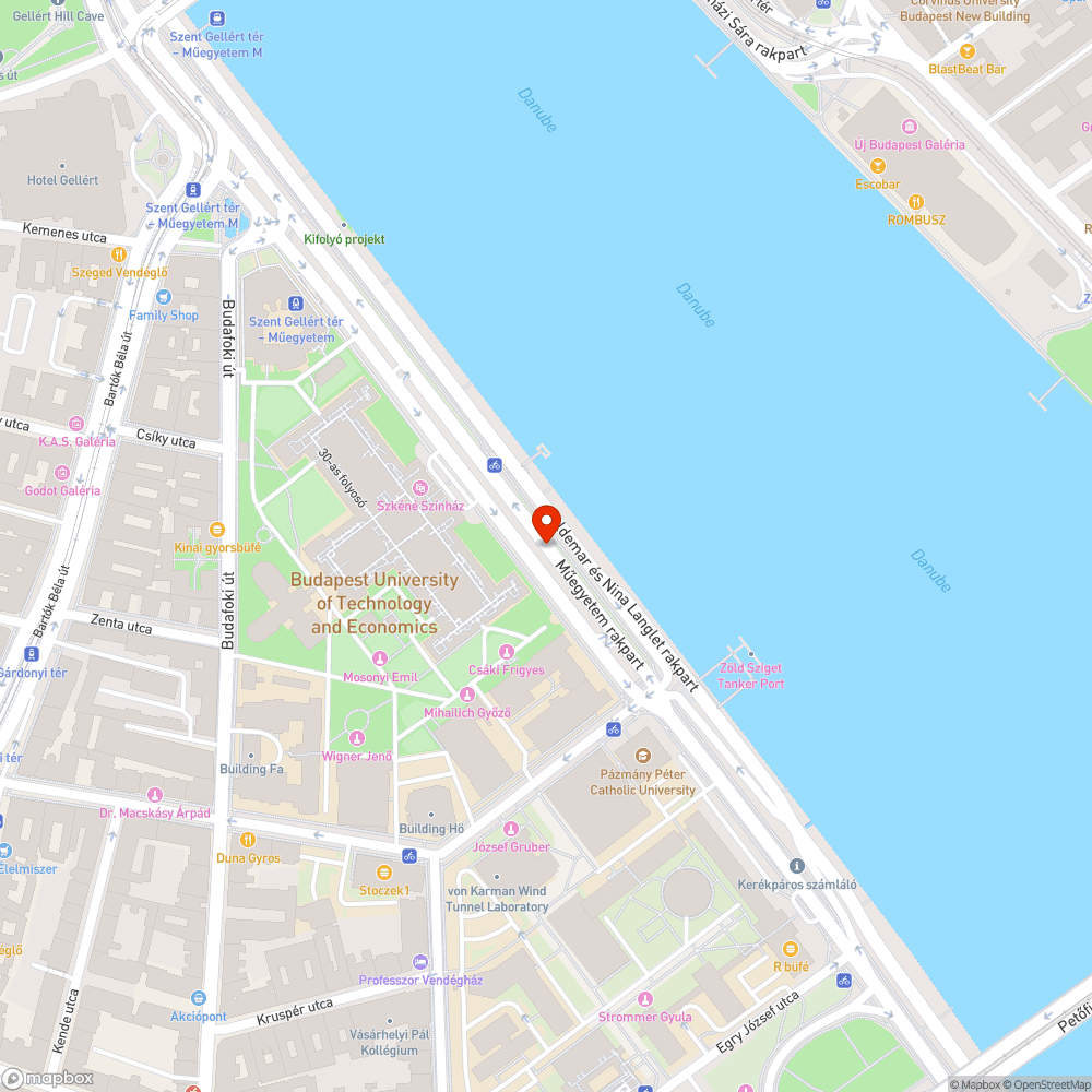 Kiálló csatornafedél a Műegyetem rakparton bejelentés helye