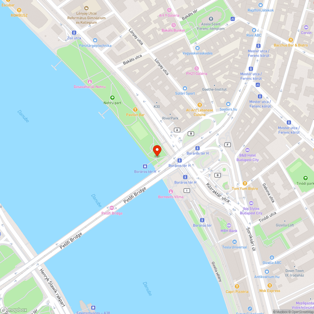 Betört megállóüveg Boráros tér Nehru part bejelentés helye