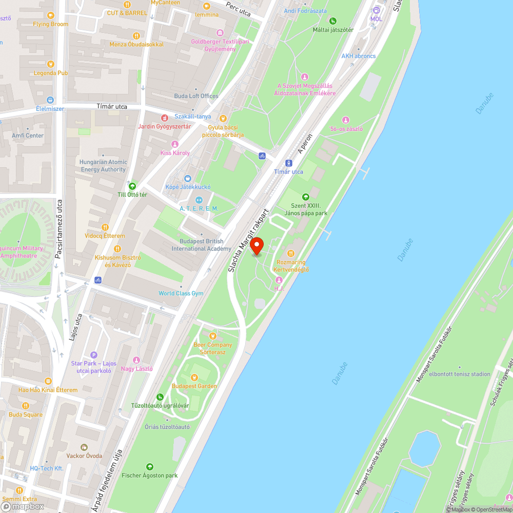 Pet palackok a fán bejelentés helye