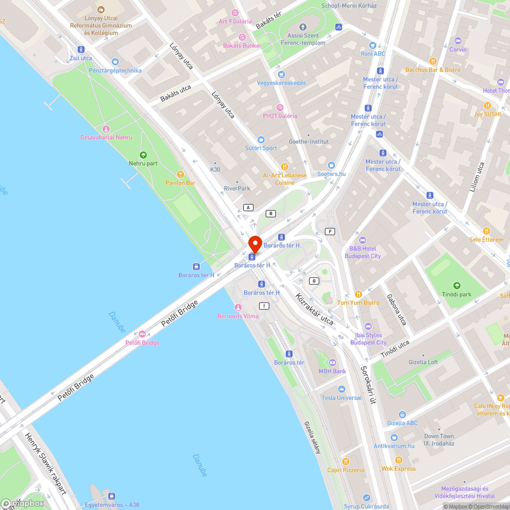 Rossz állapotú lépcsősor a Boráros téren bejelentés helye