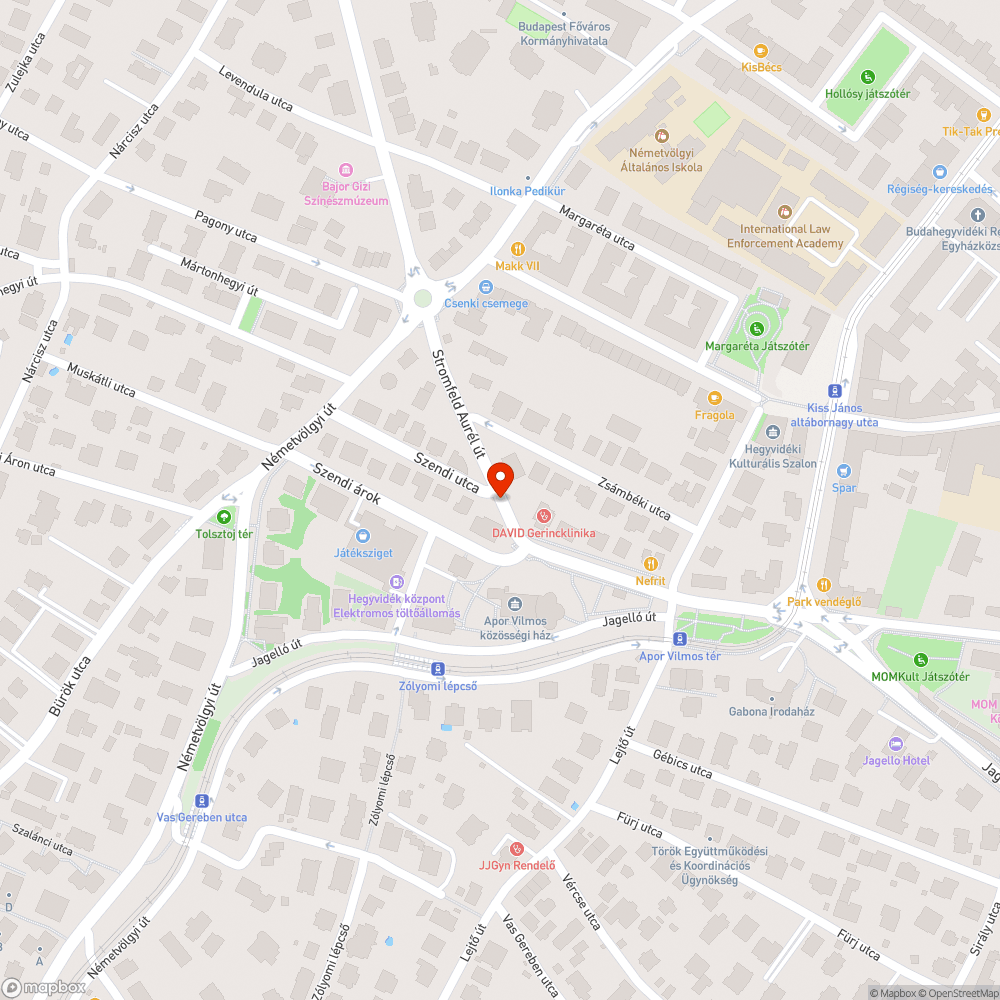 Stromfeld Aurél út és Szendi út találkozásánál óriási kátyú van bejelentés helye