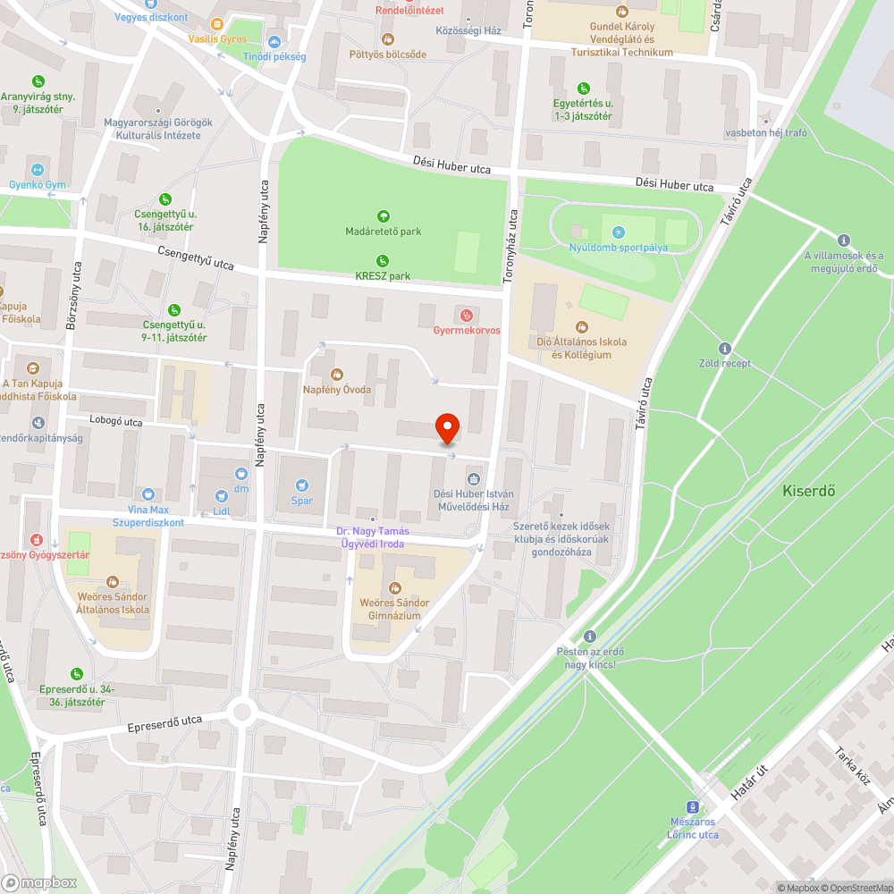 Csapadékos időben járdán felgyülemlett víz bejelentés helye