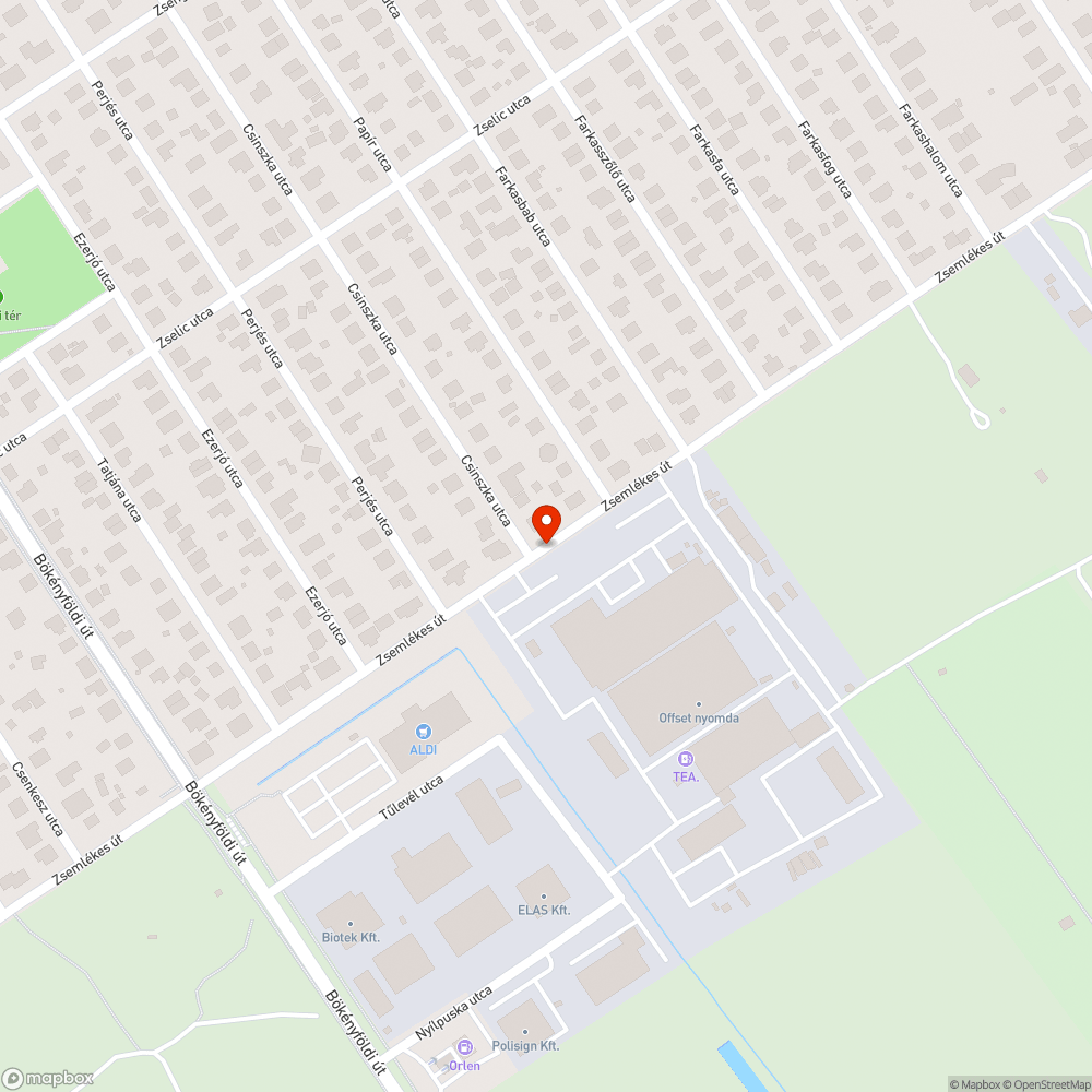 5cm mély kátyú ! bejelentés helye