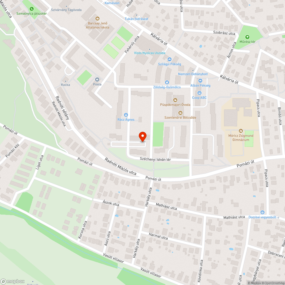 Hatalmas kátyúk tátonganak hónapok óta a Széchenyi István tér 8-9 előtt. bejelentés helye