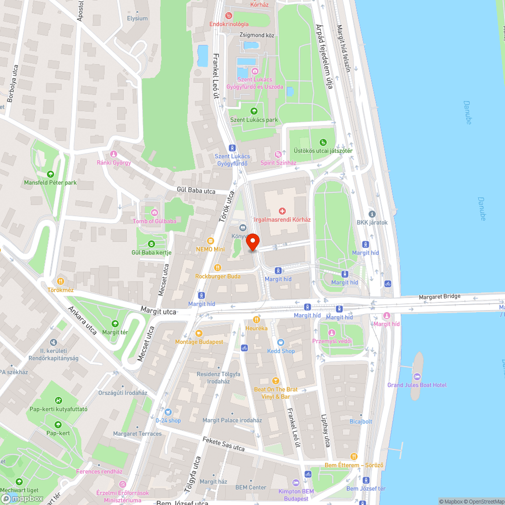 Négyzetes parkolóöblök, nehéz parkolás bejelentés helye