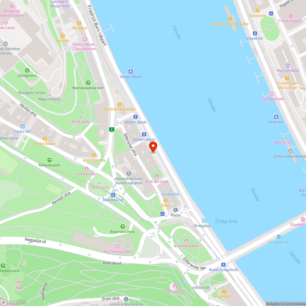 VÁRKERT Bazár előtt életveszélyes biciklizni - régóta nem történik semmi bejelentés helye