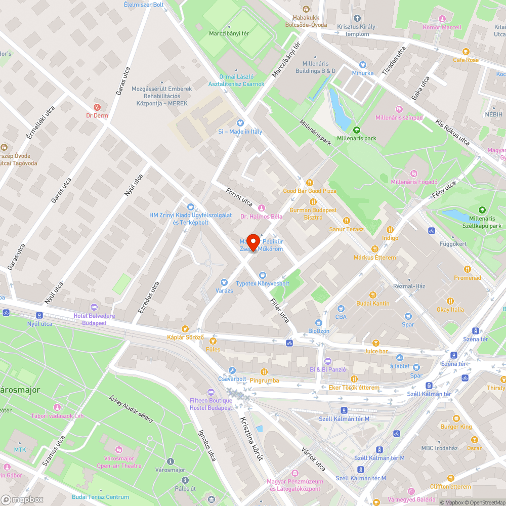 Elöl rendszám nélküli autó, szinte mindig zöldfelületen parkol. bejelentés helye