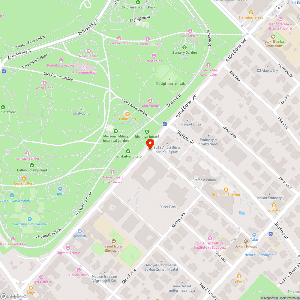 Összezúzott  üvegfal a buszmegállóban bejelentés helye