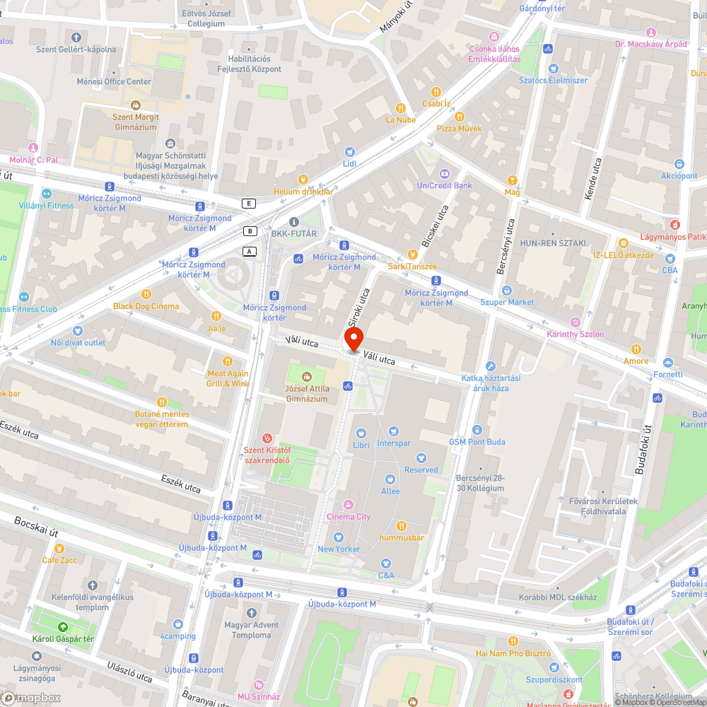 Dőlő félben lévő tábla - Budapest, Váli u. 6, bejelentés helye