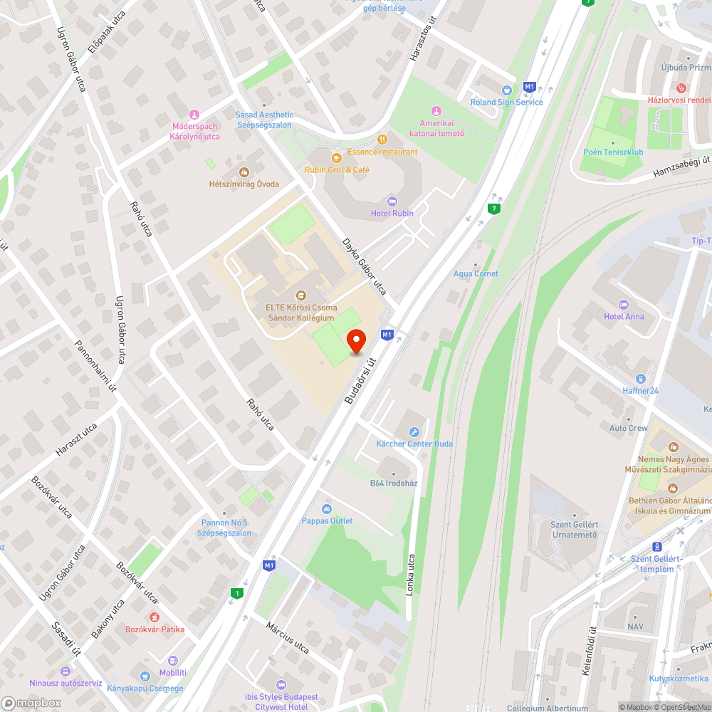 XI. ker. Budaörsi út 93-101. a járda vastagon poros és szemetes. bejelentés helye