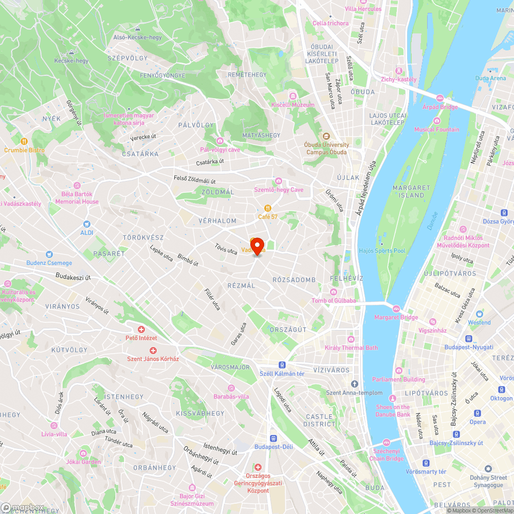 Felgyűrődött úttest az Eszter utcai körforgalomnál bejelentés helye