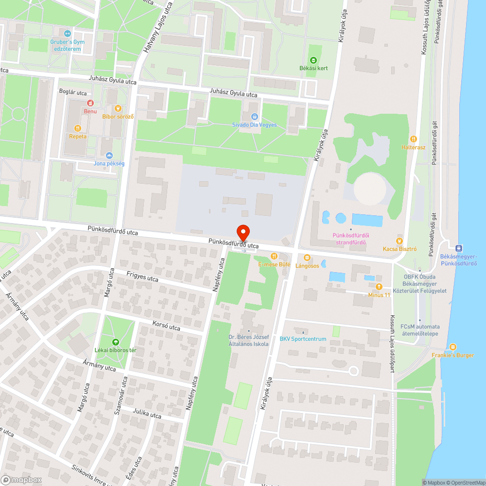 Kátyú a Pünkösdfürdő utcán bejelentés helye