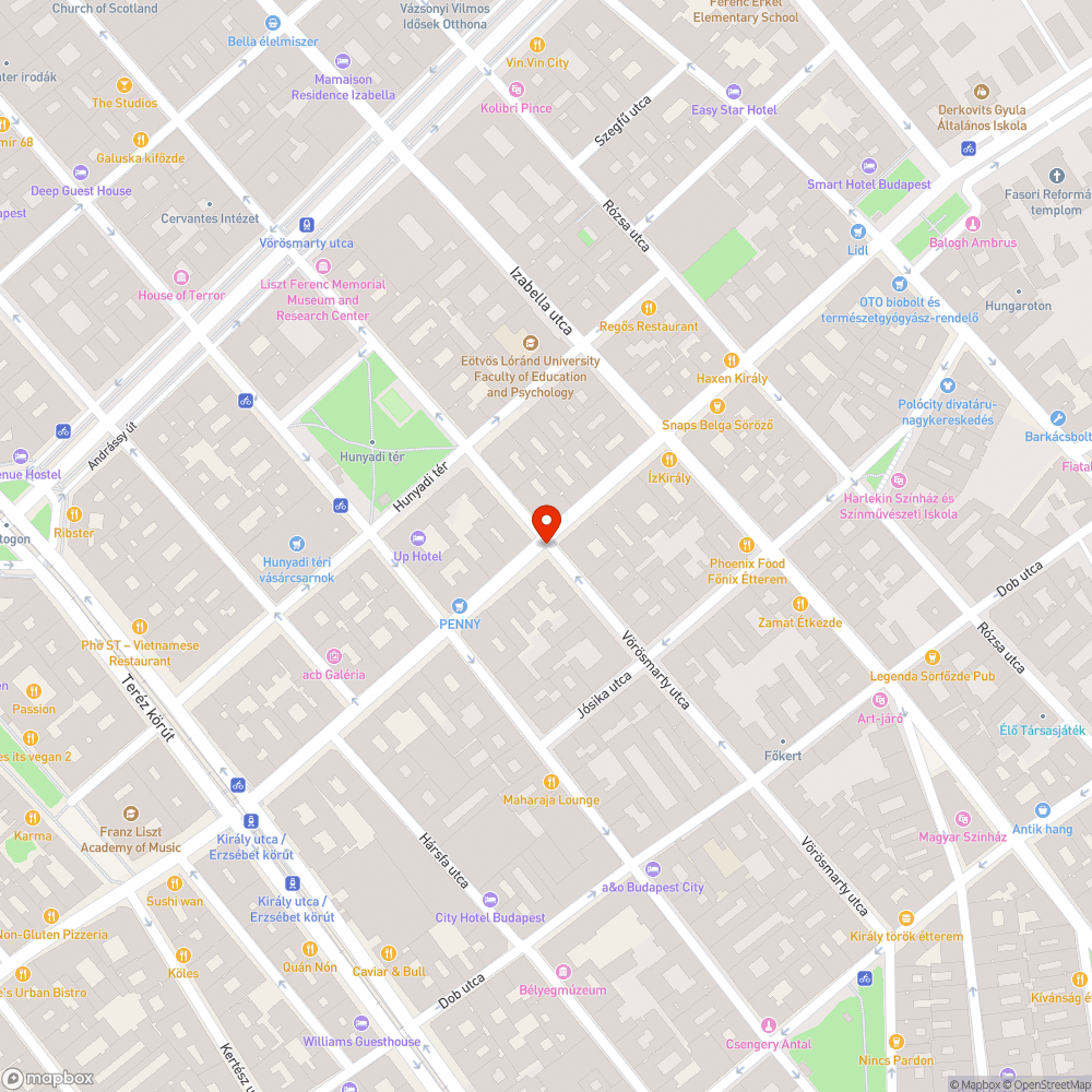 lyuk a járda szélén. bejelentés helye