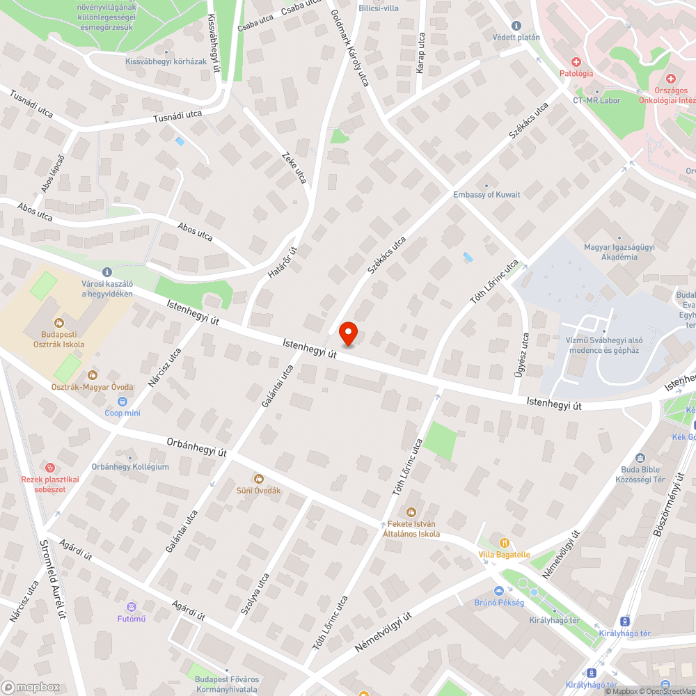 Buszmegállóba parkolás bejelentés helye