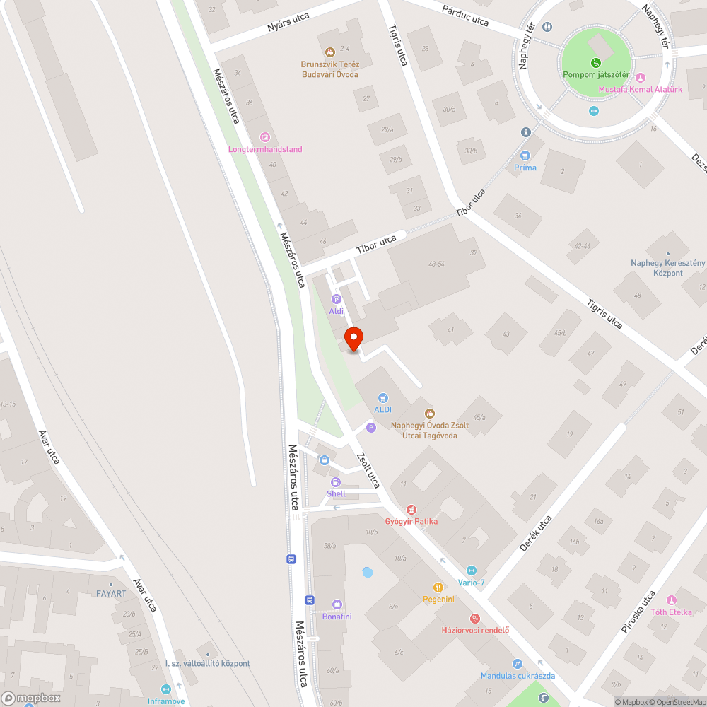 kidőlt oszlop a járdán + sérült járdafelület bejelentés helye