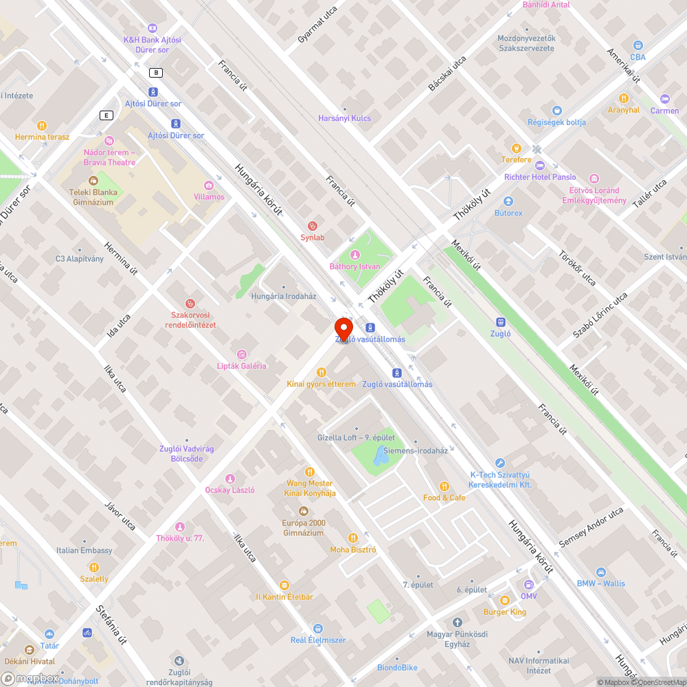 Balesetveszély: Hosszabb elválasztó korlát illetve újratelepített zöldsziget kellene bejelentés helye