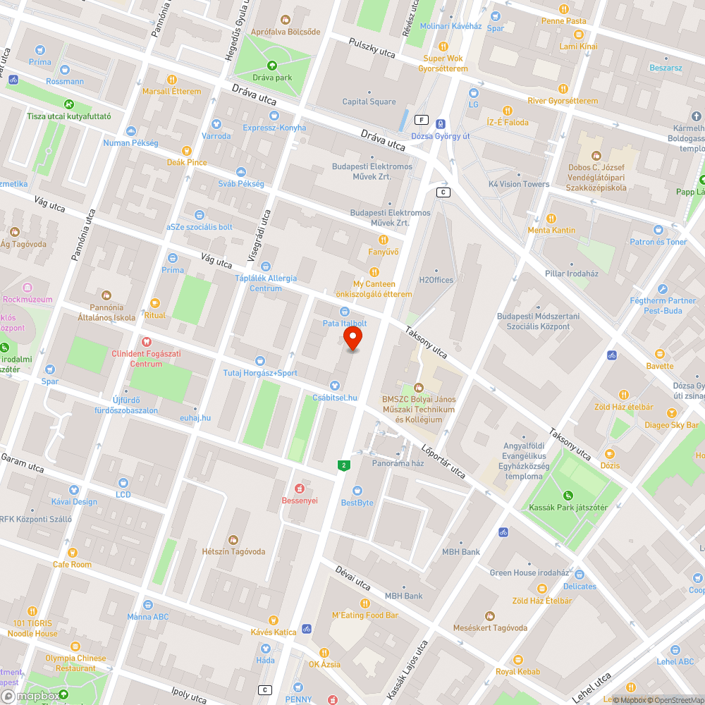 Egy négyzet alakú vaslap felálló sarka, és a hozzá tartozó kiemelő fül kiálló része. Ez valószínűleg az ELMŰ betáp kábel alagútja. bejelentés helye