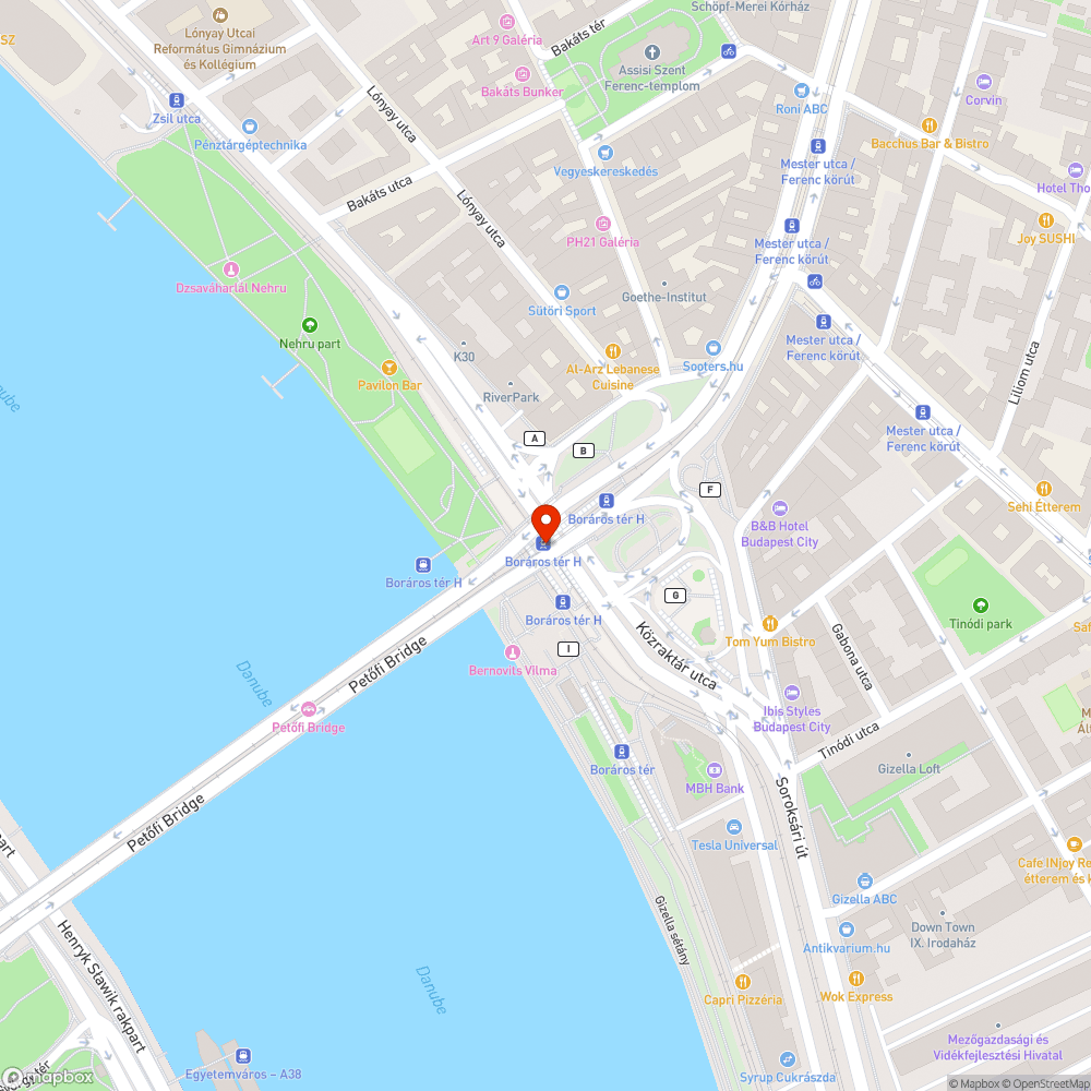 Összematricázott tábla bejelentés helye